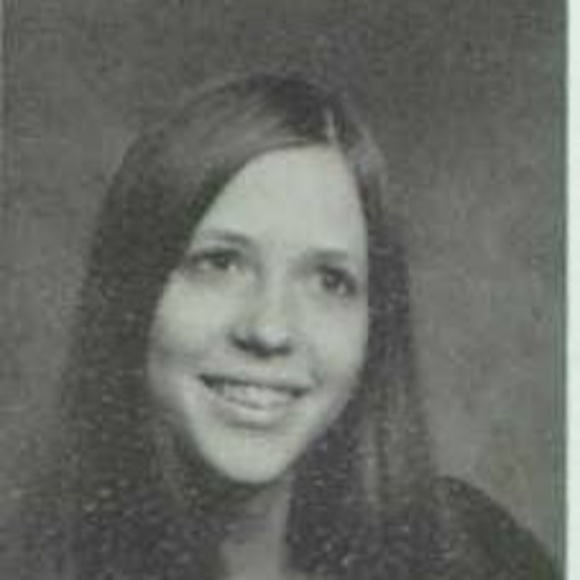 Meet your Posher, Kathy - Picture 1 of 1